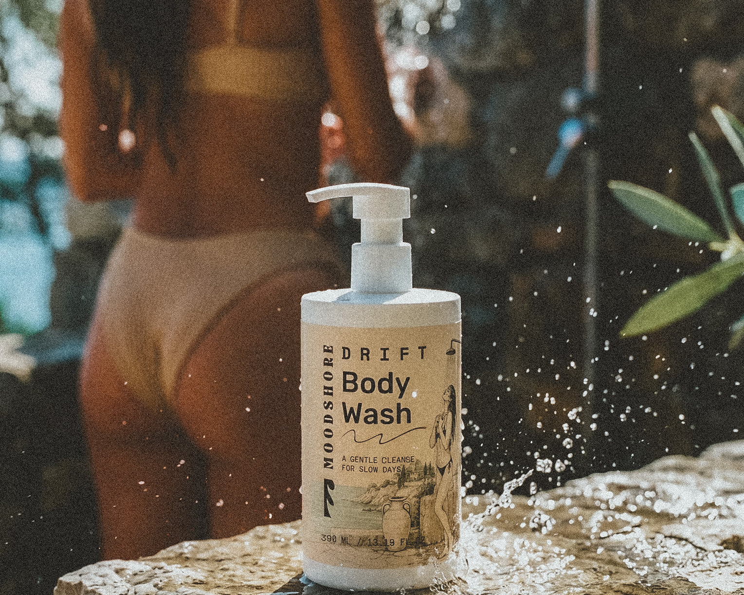 moodshore_drift_body_wash_v2_lifestyle_1.jpg
